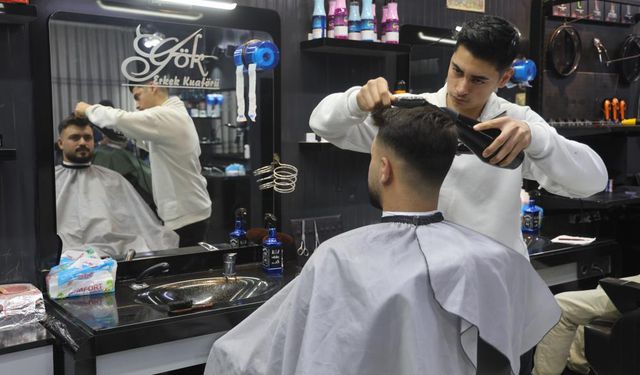 Depreme yakalandı, yine de işini bırakmadı: “Alıştığım için işime devam ettim”