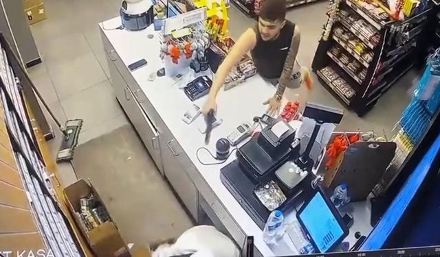 “Kız meselesi” can aldı: Müşterinin çıkmasını bekleyip kurşun yağdırdı