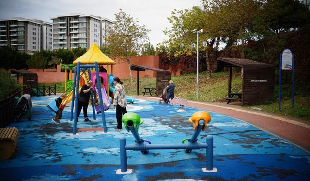 Konyaaltı'nda parklar artık daha güvenli!