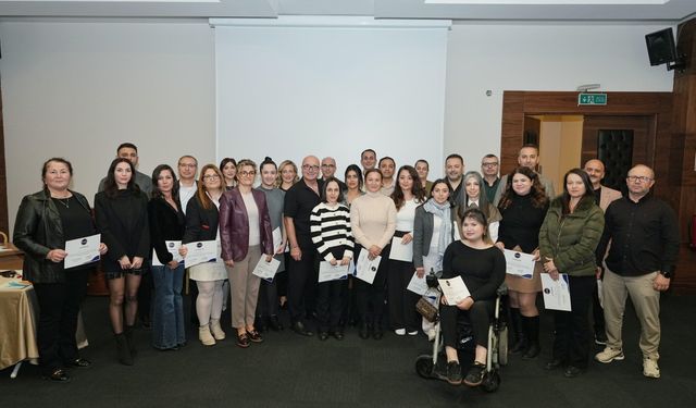 Konyaaltı Belediyesi yönetici kadrosuna liderlik eğitimi