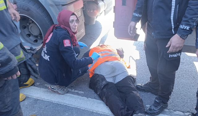 Manavgat karayolunda feci kaza! Tırın altında kalan işçi hayatını kaybetti