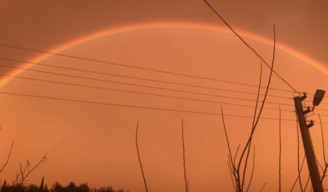 Yağmur sonrası gökyüzü büyüledi: Serik'te çifte gökkuşağı