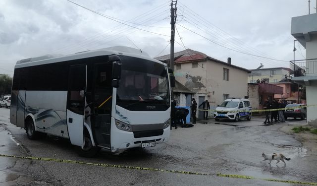 7 çocuğunun annesiydi: Sokak ortasında katletti