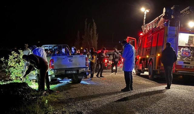 Antalya'da gece korku filmi gibi olay: Araç içinde yanmış c*set bulundu