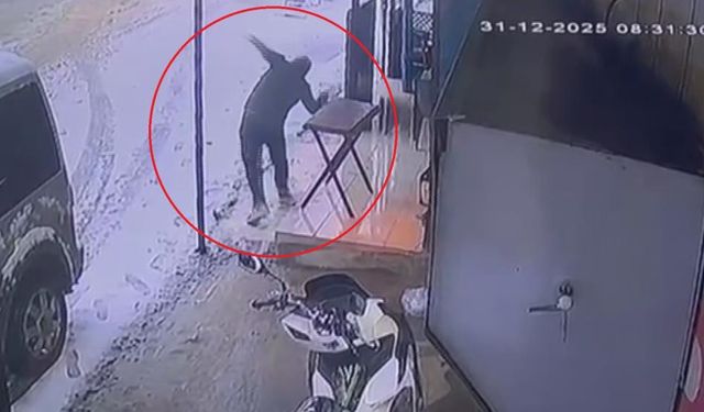 Dikkat kaygan zemin! Kimse adım atamadı!