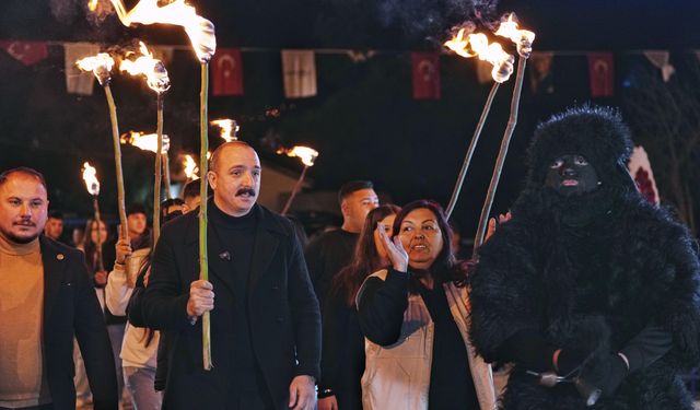 Karatepe Mahallesi’nde Gençlik Şöleni coşkuyla gerçekleşti