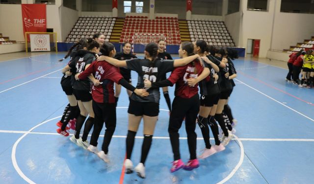 Kepez Belediyesi fırtına gibi esti: 10 maç kazandılar!