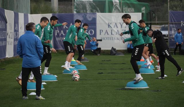 Konyaspor'da Antalya'da! Takım çalışmaları sürüyor
