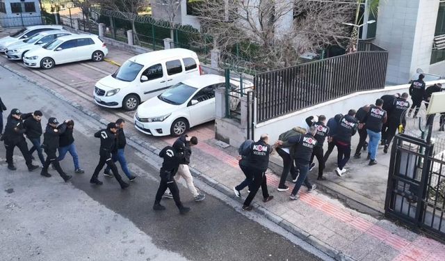 Lavaş ekmek piyasasını ele geçirmek isteyen suç örgütünde 17 tutuklama