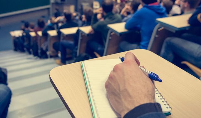 YÖK'ten yeni düzenleme: Staj süreleri uzatılıyor!