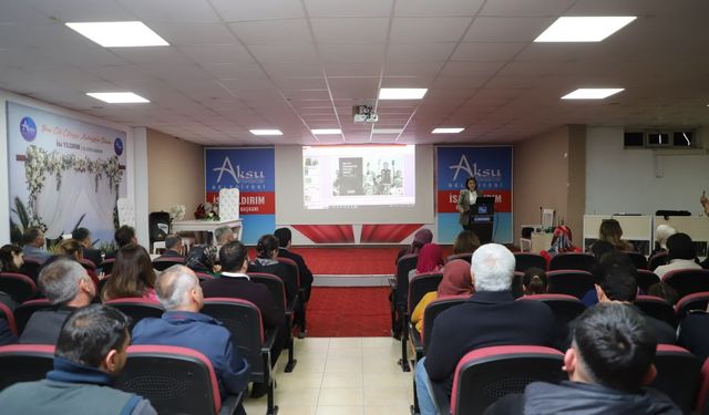 Aksu Belediyesi’nde bağımlılığa karşı eğitim