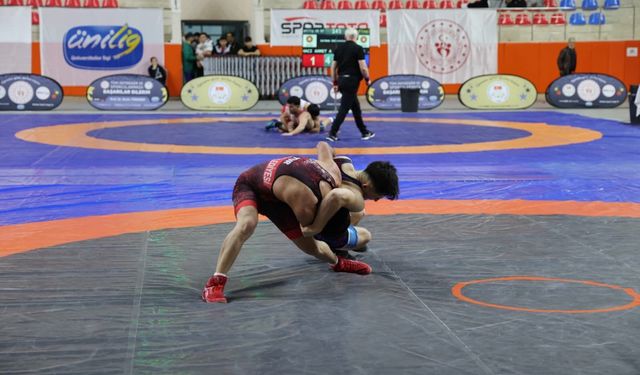 ALKÜ gururu: Aidamir Ibavov Türkiye ikincisi oldu