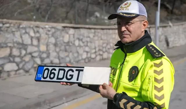 EGM Trafik Başkanı açıkladı! APP ve standart plakalar arasındaki farklar nelerdir?