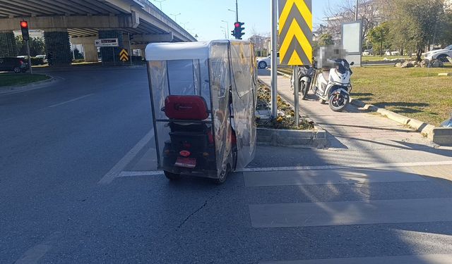Elektrikli bisiklet ile motosikletin karıştığı kazada 1 kişi yaralandı