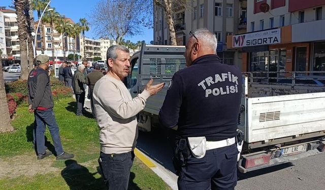 Manavgat’ta zincileme kaza: 6 araç birbirine girdi!