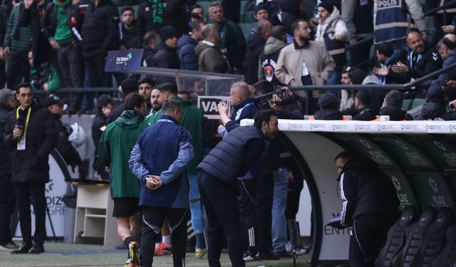 Selçuk İnan'dan görülmemiş protesto!
