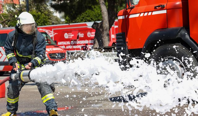 Komando değil itfaiye eri: Zorlu eğitimi tamamlayan 45 personel kadroda