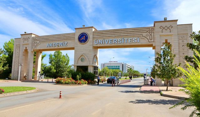 Akdeniz Üniversitesi dünya sıralamasında 40 basamak yükseldi