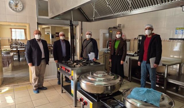 Korkuteli’de öğrencilerin sağlığı emin ellerde