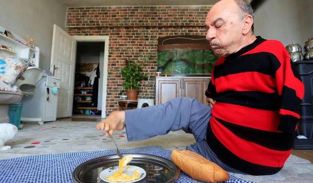Tek ayakla hayata tutundu, kızının sözleriyle gözyaşlarına boğuldu