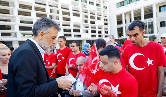 Antalya’da Engelliler Haftasında duygulandıran temsili askerlik töreni