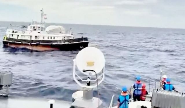 Sumud Filosu’na ait tekne Antalya açıklarında mahsur kaldı: Aktivistler böyle kurtarıldı