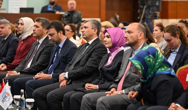 Antalya’da “Akdeniz'de İlham Veren Kadınlar” programı düzenlendi