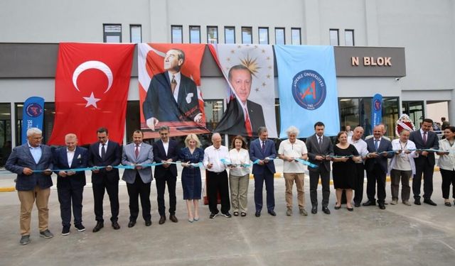 Antalya’da 2 bin yataklı dev sağlık üssü hizmete açıldı