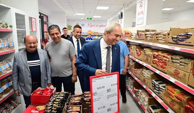 Antalya'da vatandaşlar Kent Market’ten memnun: Fiyatlar zincir marketlerden düşük