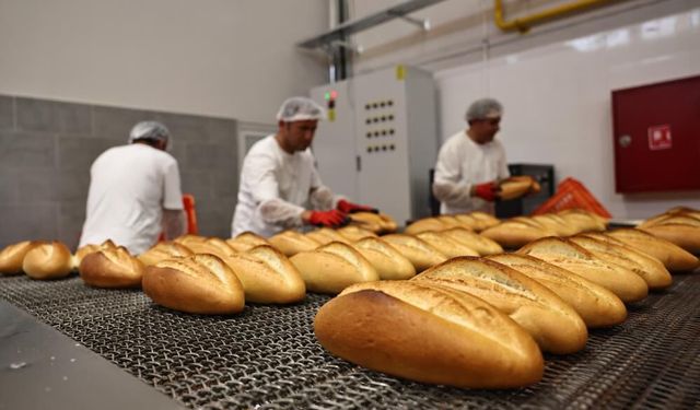 Halk Ekmek'ten 2025'te dev üretim: 5 milyon ürün vatandaşla buluştu
