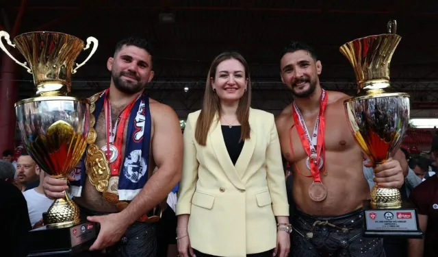 Kırkpınar Şampiyonu Erkan Taş’a Antalya'da tören! Vatandaşlar davet edildi