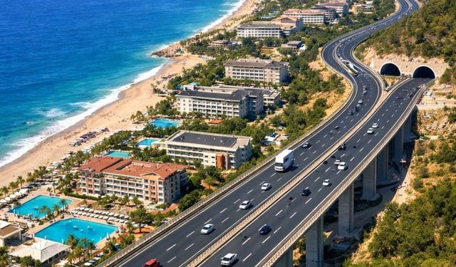 Antalya-Alanya yolunda trafik düzeni değişiyor! Karayolları uyardı