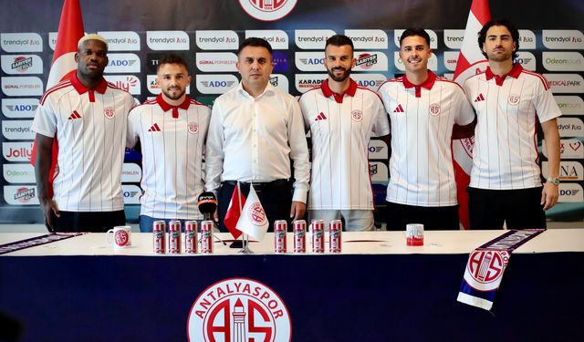 Antalyaspor transfer tahtasını açtı: 5 yeni imza, hedef Süper Lig