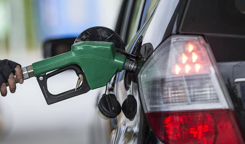 Araç sahipleri dikkat! Akaryakıta gelen indirim sonrası güncel fiyatlar ne durumda?