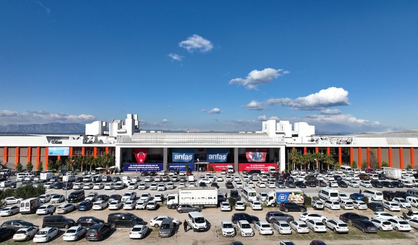 ANFAŞ fuarında tek elden koordine! "Fuar dönemleri stresli"