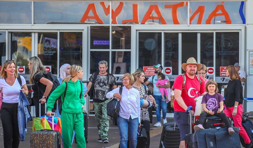 Antalya otellerinde Ramazan Bayramı yoğunluğu başlıyor