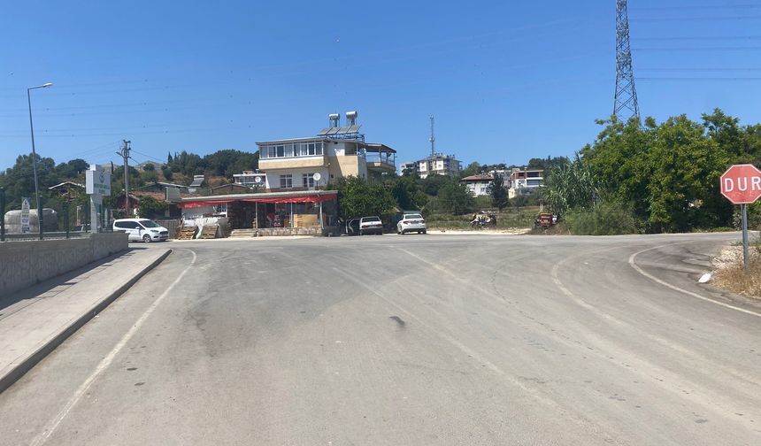 El frenini çekmeyi unuttu! Aracın arkasından böyle koştu!
