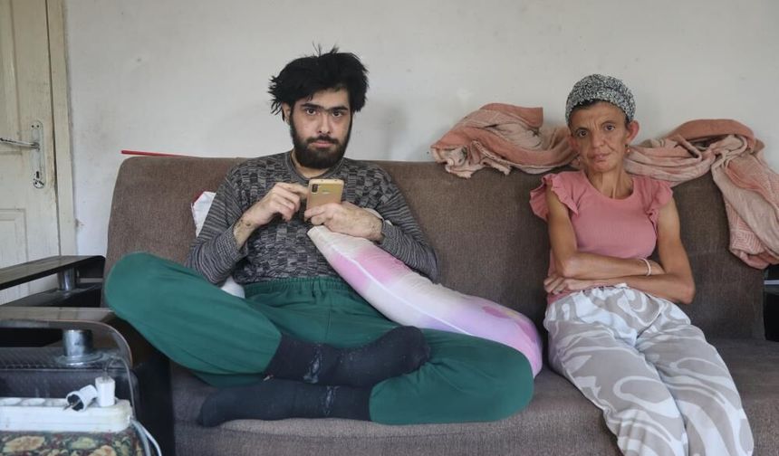 Evden çıkmayan barış hayata karışıyor: Doğum gününü kutladı!