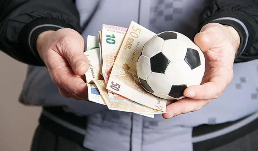 Türk futbolunda sular durulmuyor: Mert Hakan Yandaş, Ahmet Çakar ve çok sayıda kişi gözaltına alındı!