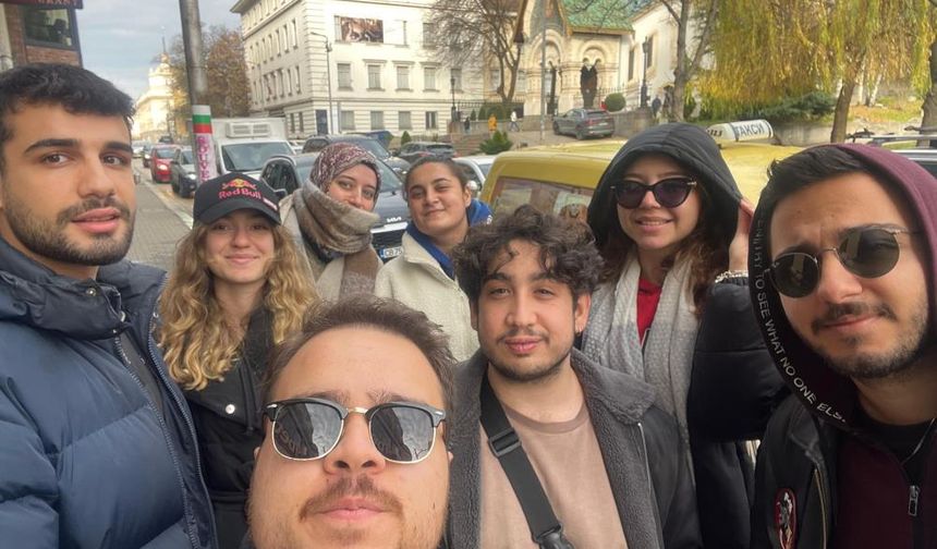 Gençlerden Avrupa Birliği atağı: AB’ye açıldı