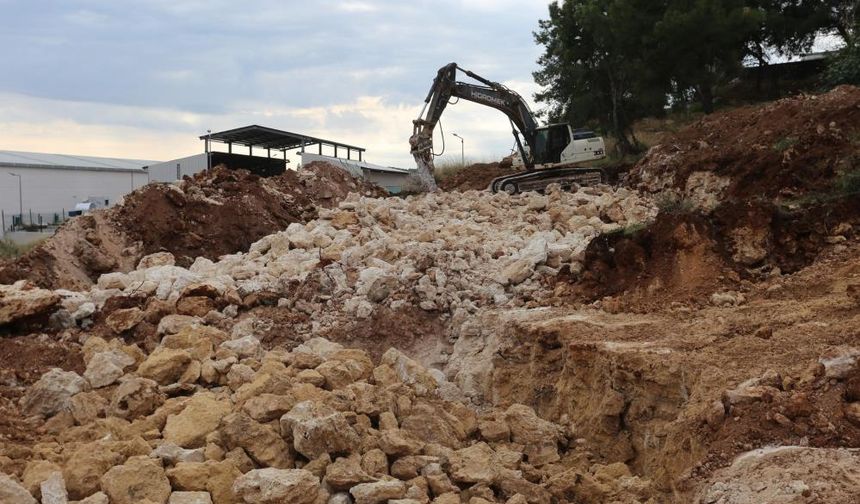 Kepez’de sokak hayvanları için modern hayvan barınağı açılıyor