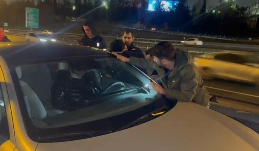 Otoyolda uyuyakaldı camı kırılınca uyandı