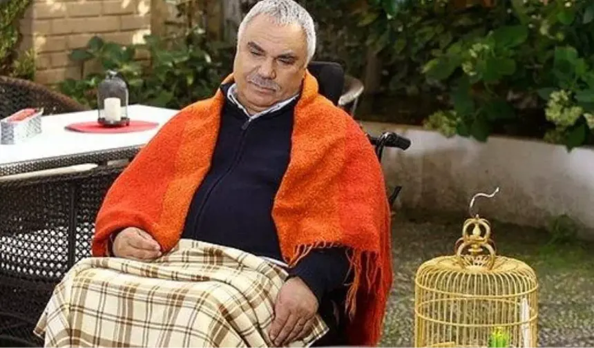 Yaprak Dökümü'nün Ali Rıza Bey'i ameliyat oldu! Sağlık durumu nasıl?