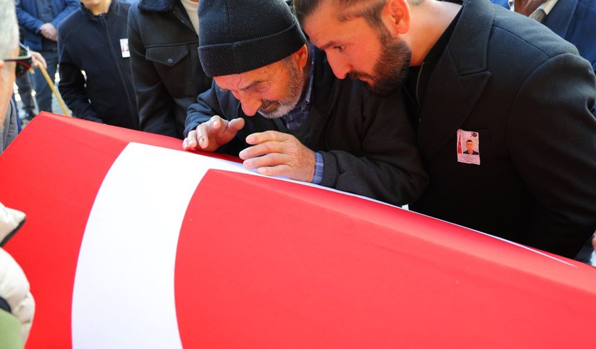 Yürek yakan veda: Asker olarak döndü, tabutla uğurlandı