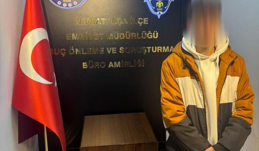 Bisikletli gencin önünü kesip tehdit edip sosyal medyada paylaşan şahsa gözaltı