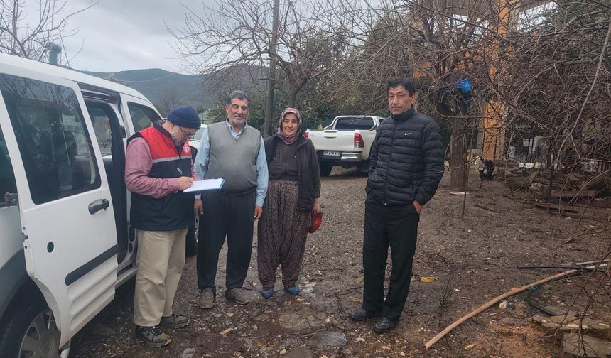 Gazipaşa'da dolu ve fırtınada üreticiler 58 milyon lira zarara uğradı