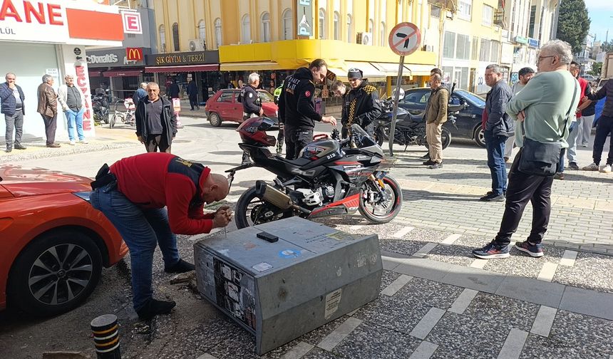 Araçla çarpışan motosikletli metrelerce savruldu!