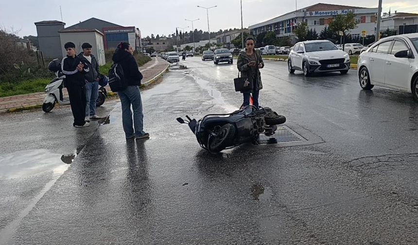 Manavgat’ta kaza: Motosiklet sürücüsü yaralandı