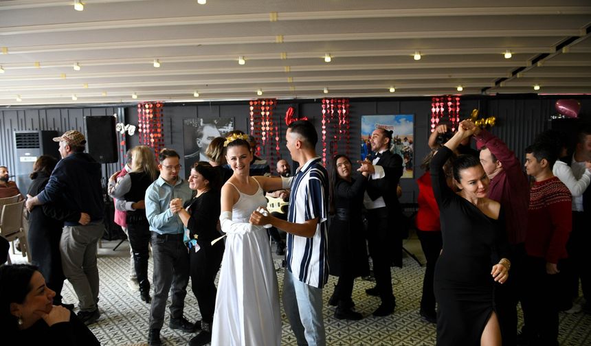 Muratpaşa’da özel gereksinimli bireyler için “Sevgi Günü” etkinliği yapıldı