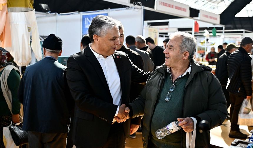 Ümit Uysal, Arıcılık ve Arı Ürünleri Fuarı’nda sektörle buluştu